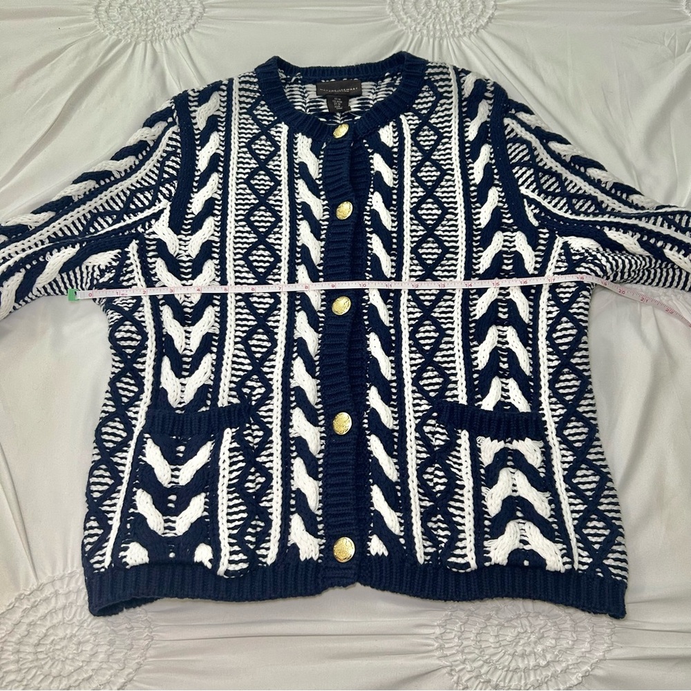 NWOT Martha Stewart Navy & White Preppy Gold Button Cardigan Sweater Size Medium - Picture 12 of 16
